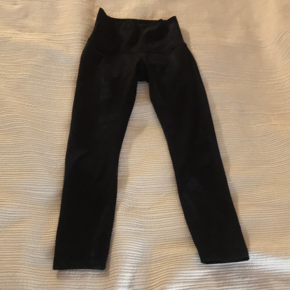 Lululemon wunder unders